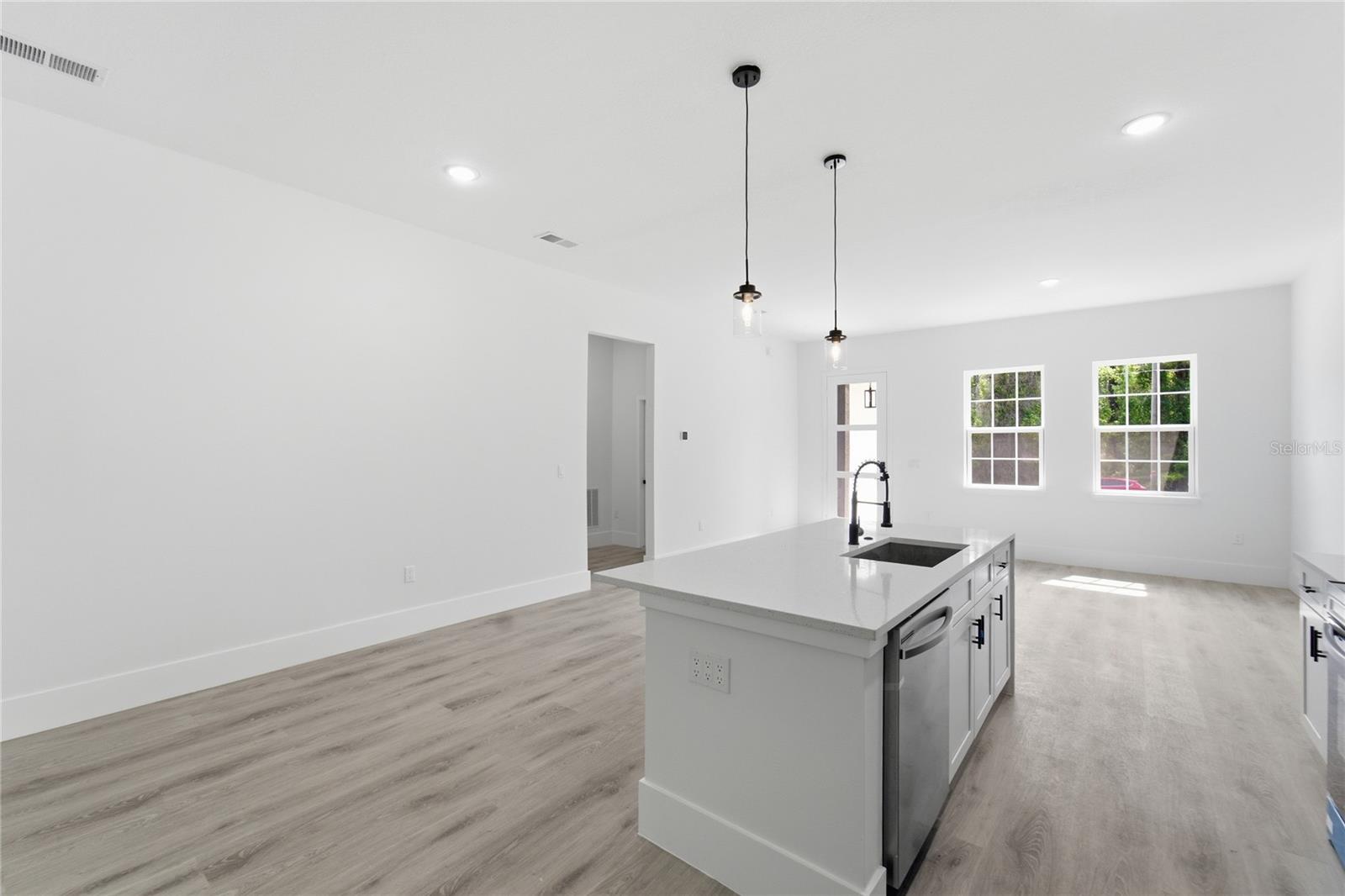 CITRUS SPGS UNIT 19 - Residential