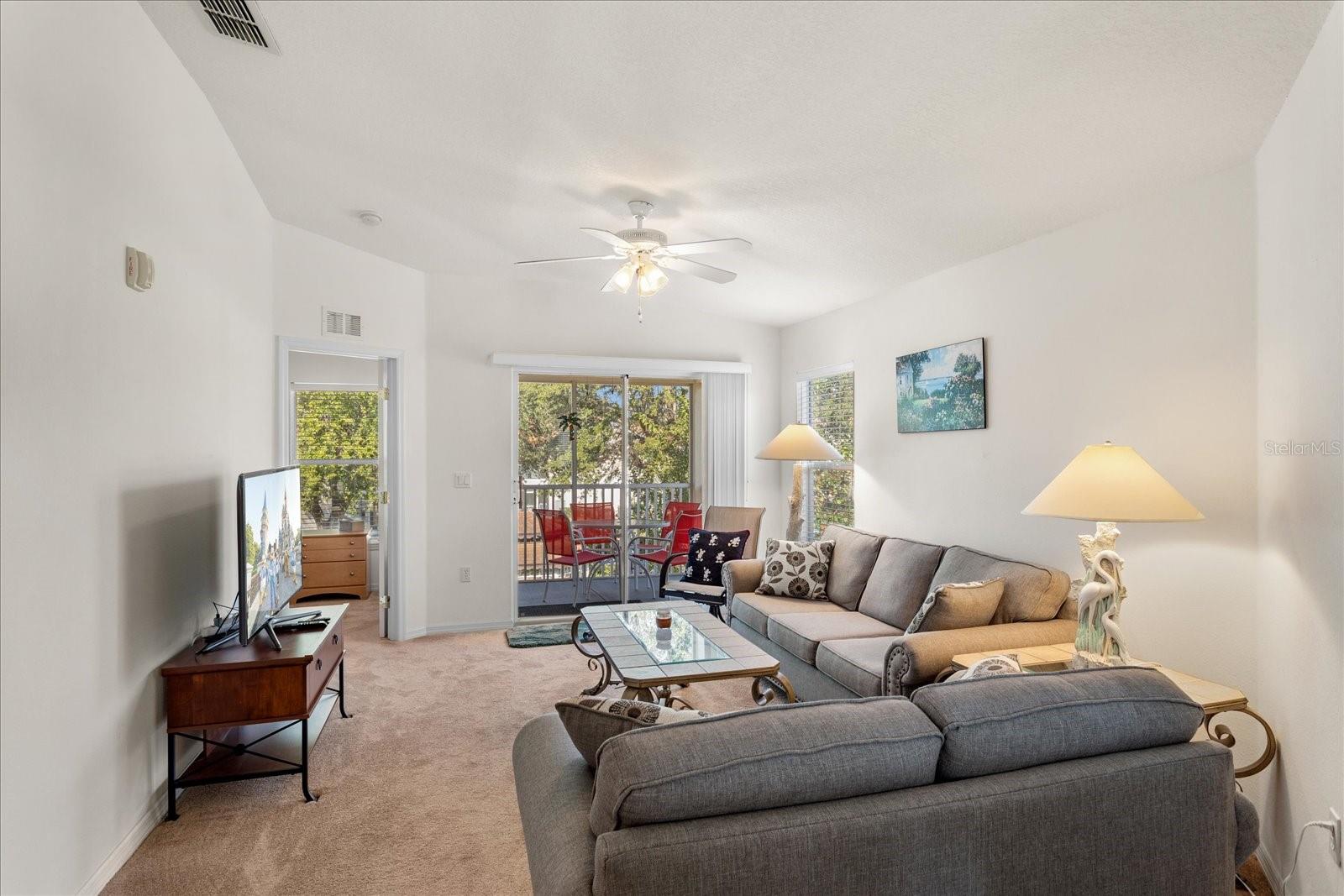 8842 GRAND PALMS CIRCLE B