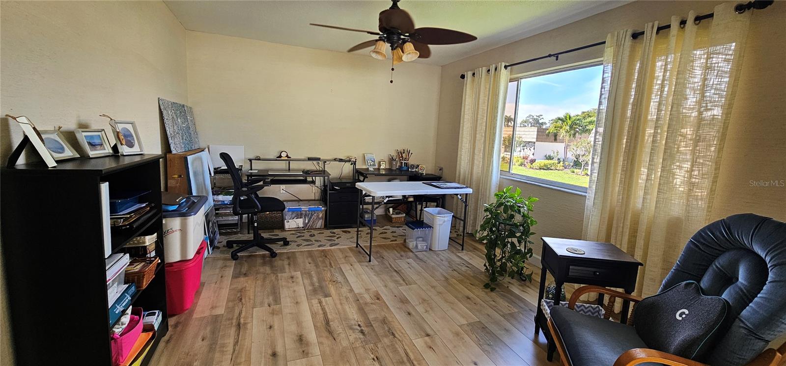 STRATHMORE RIVERSIDE III - Residential Lease