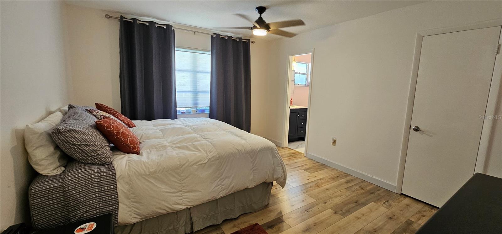 STRATHMORE RIVERSIDE III - Residential Lease