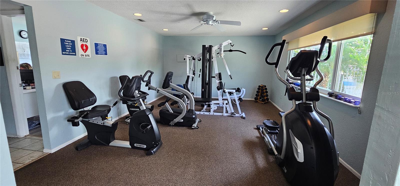 STRATHMORE RIVERSIDE III - Residential Lease