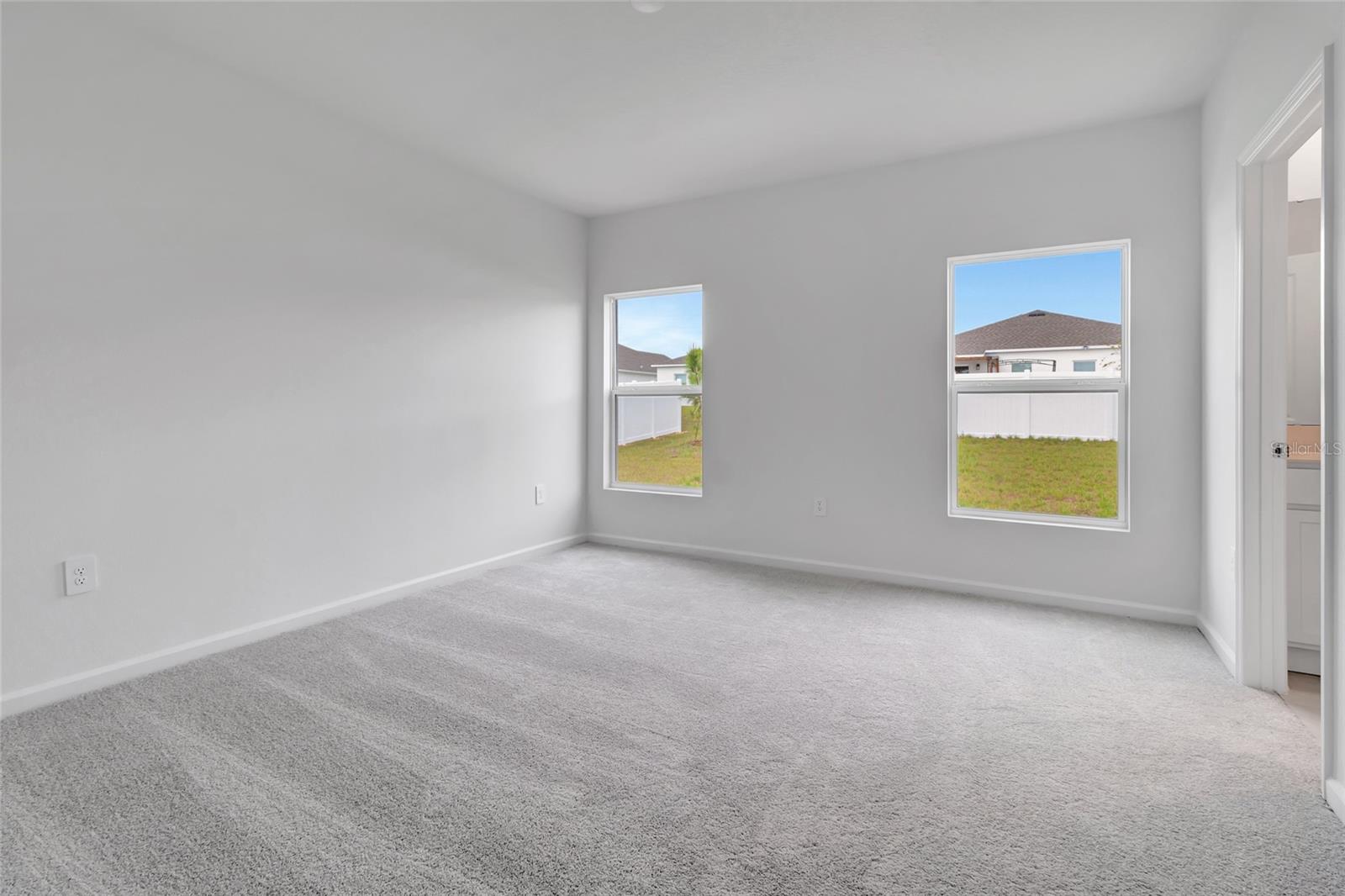 HIDDEN RIDGE AT ESTATES - Residential Lease