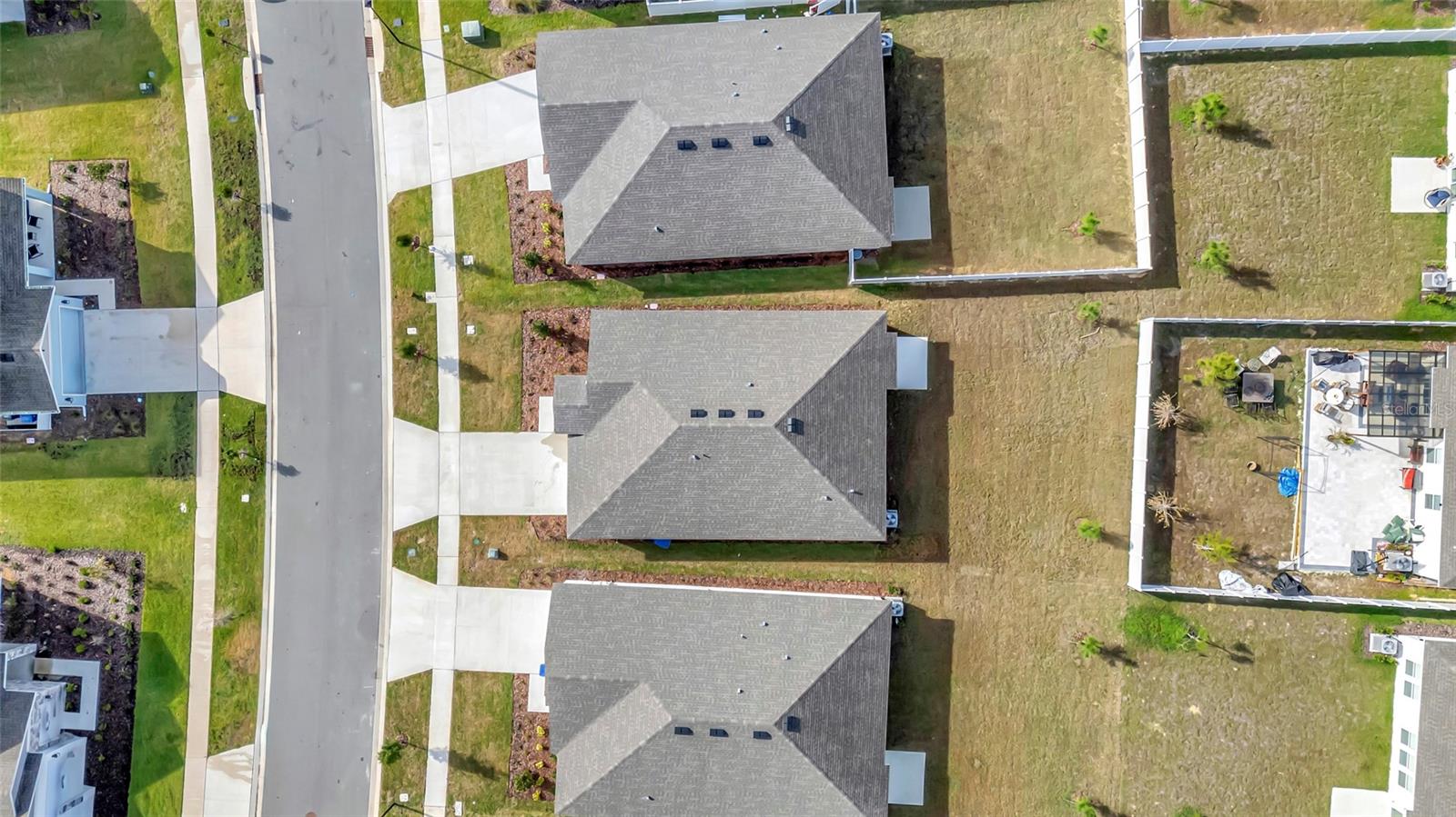 HIDDEN RIDGE AT ESTATES - Residential Lease