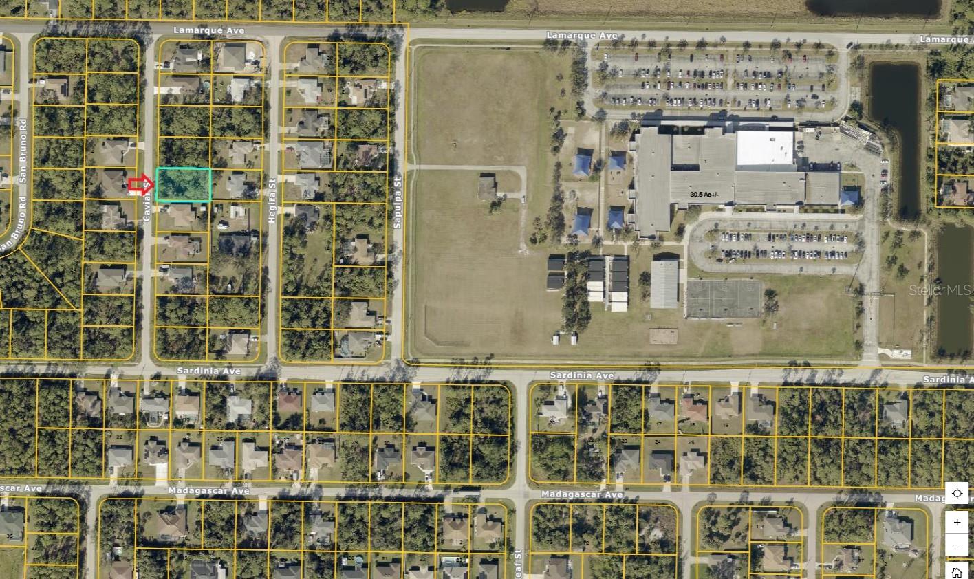 Exceptional opportunity to build your dream home in the heart of North Port—Sarasota County’s largest and fastest-growing city. This quality lot is ideally situated near top-rated schools, shopping centers, dining options, and easy access to I-75.
Located in a highly sought-after neighborhood, you're just a short drive from Florida’s most desirable Gulf Coast beaches. Whether you're planning your forever home or a smart investment, this property offers unbeatable potential in a thriving community.