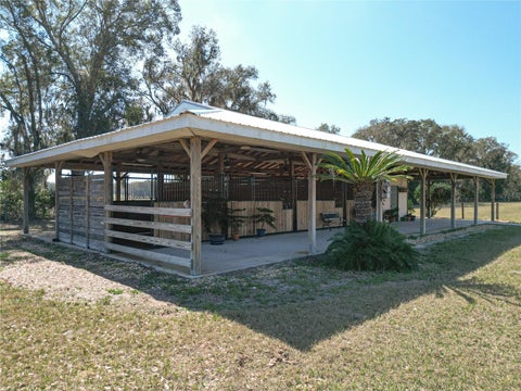 Tiny photo for 7688 SE 135th Street, Summerfield, FL 34491 (MLS # OM734562)