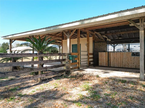 Tiny photo for 7688 SE 135th Street, Summerfield, FL 34491 (MLS # OM734562)
