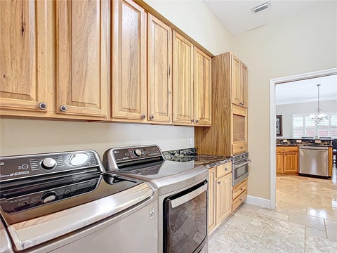 Tiny photo for 7688 SE 135th Street, Summerfield, FL 34491 (MLS # OM734562)