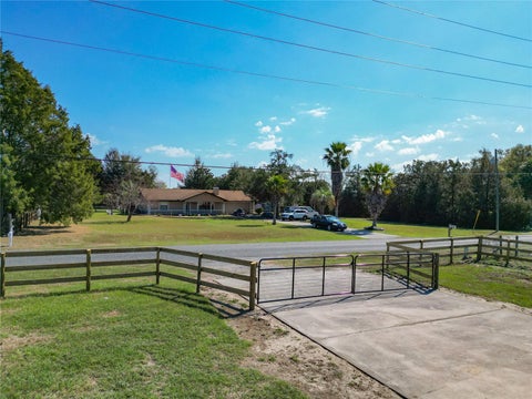 Tiny photo for 7688 SE 135th Street, Summerfield, FL 34491 (MLS # OM734562)