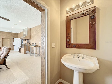 Tiny photo for 7688 SE 135th Street, Summerfield, FL 34491 (MLS # OM734562)