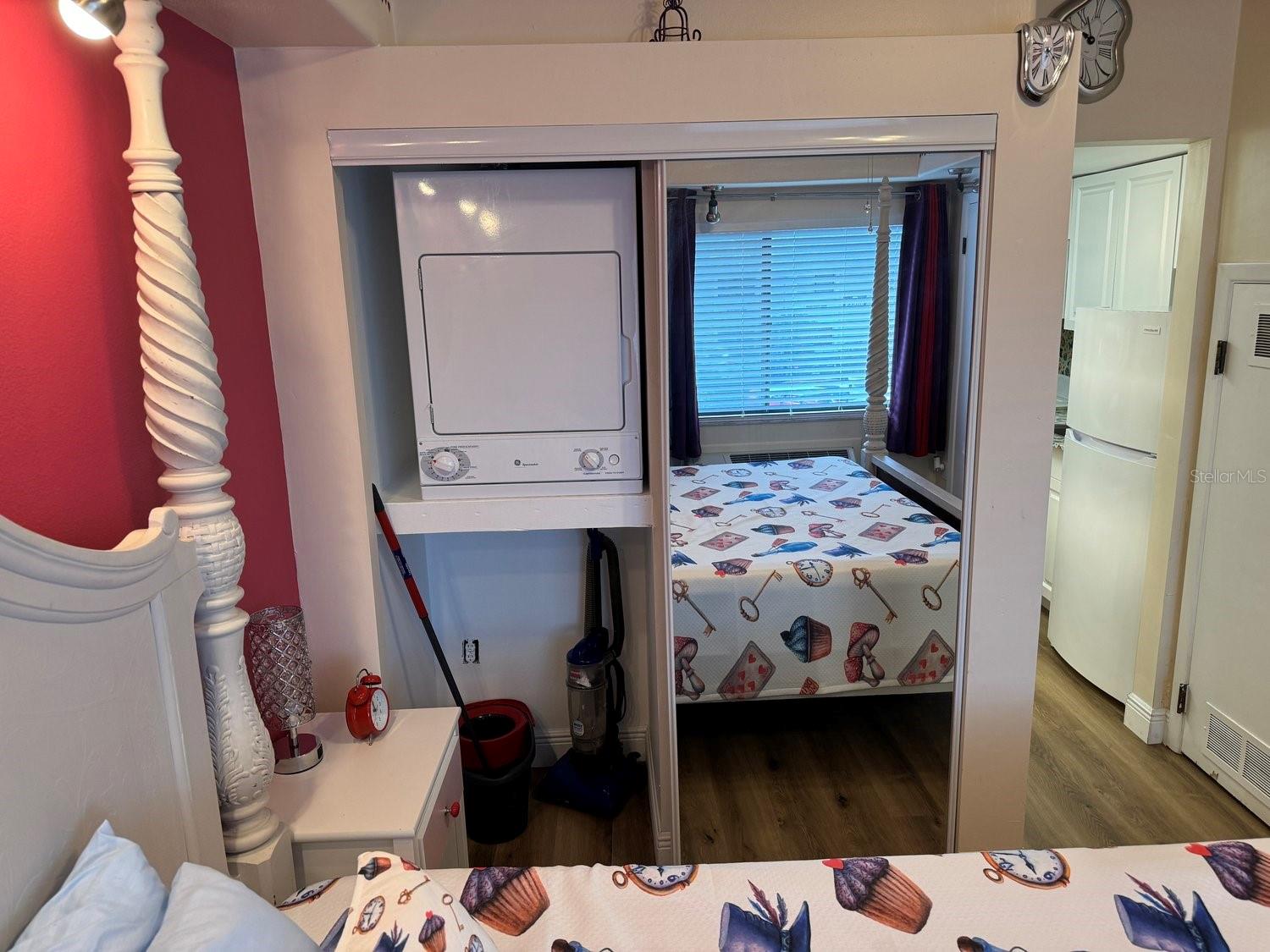 PARADISE LAKES RESORT CONDO - Residential Lease