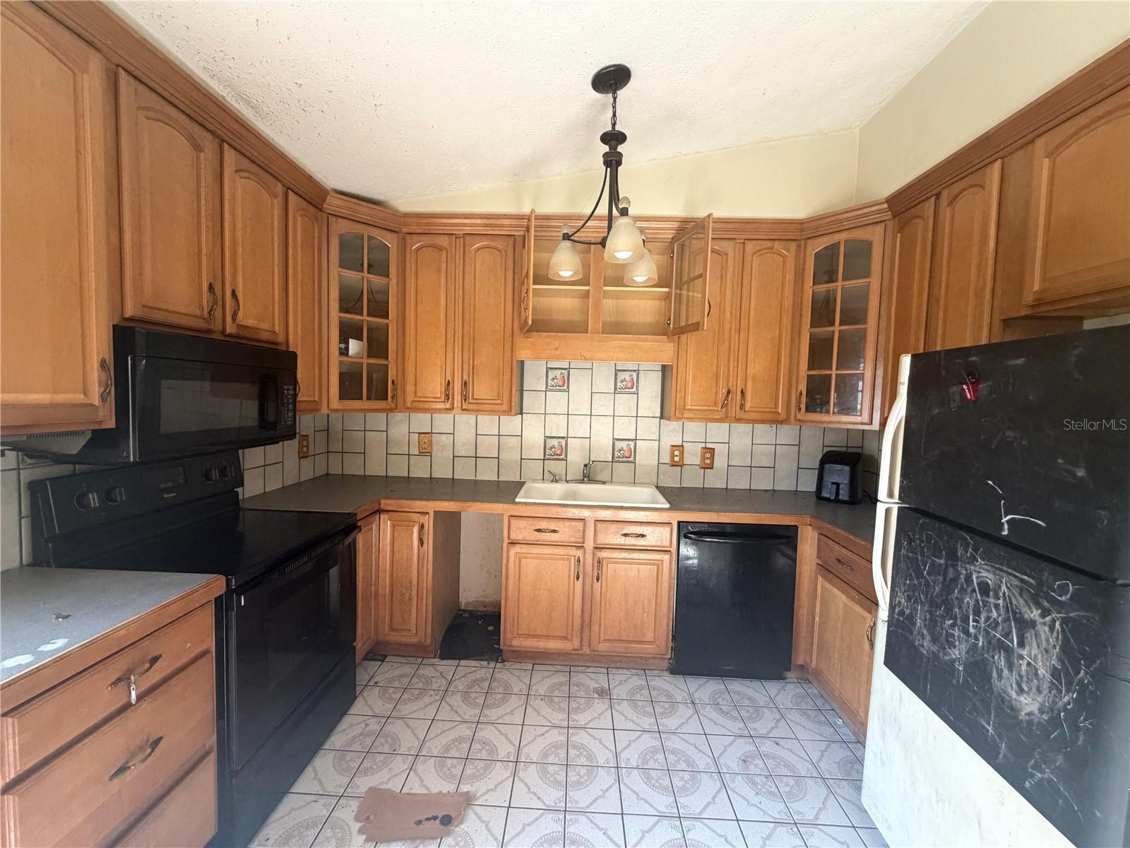 14705 PENGUIN PLACE