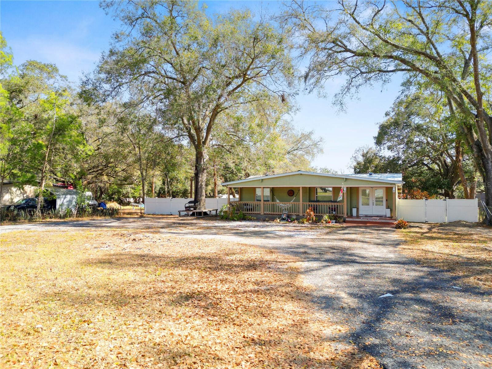 CRESCENT RIDGE - Residential