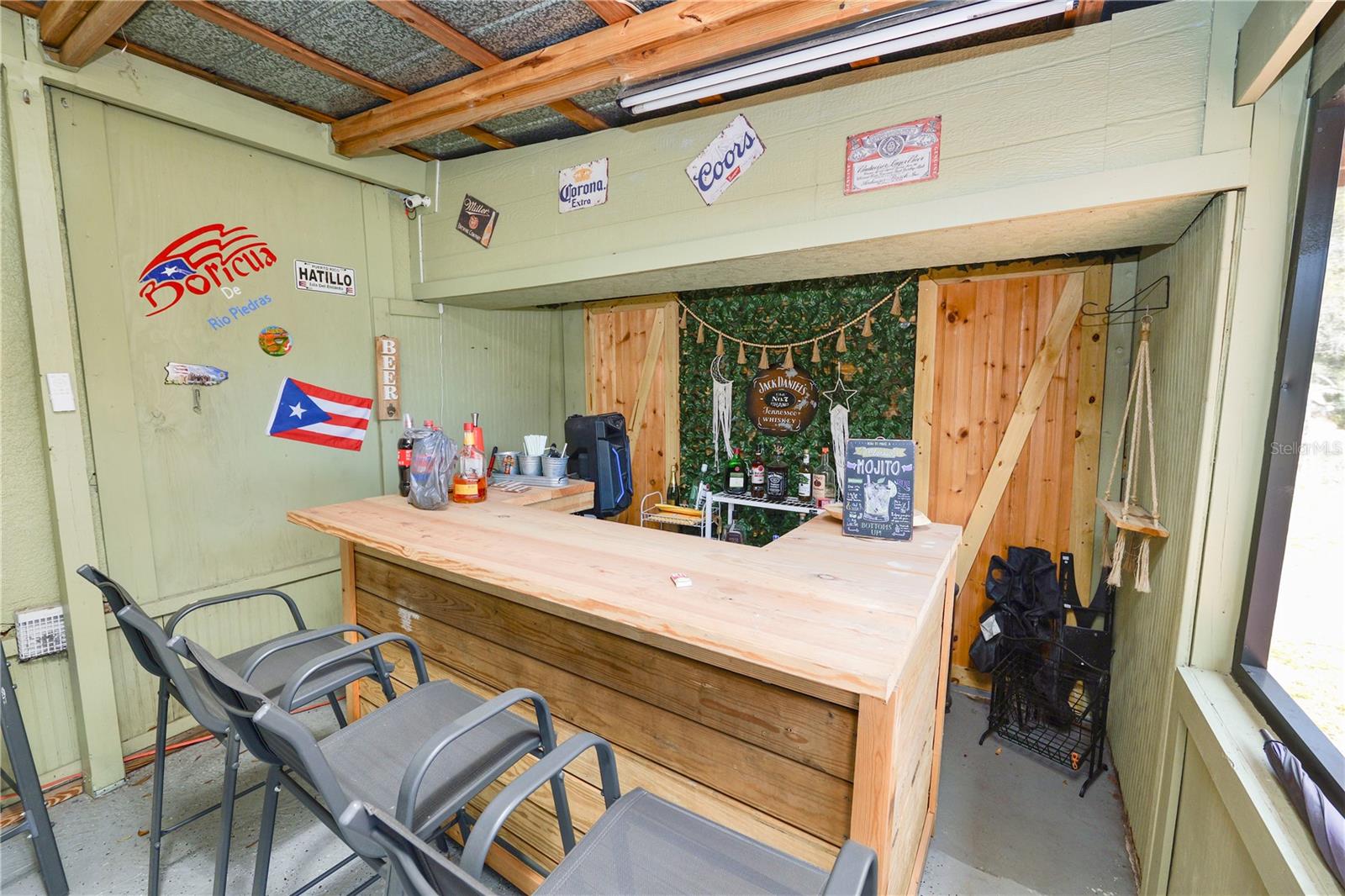 CRESCENT RIDGE - Residential