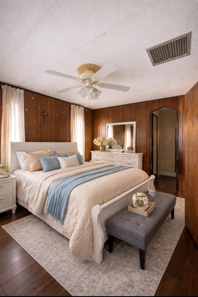 2577 BROOKSIDE CIRCLE