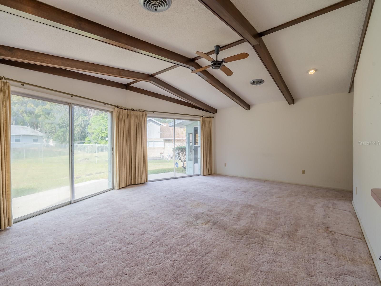 SILVER SPGS SHORES UN 315 - Residential