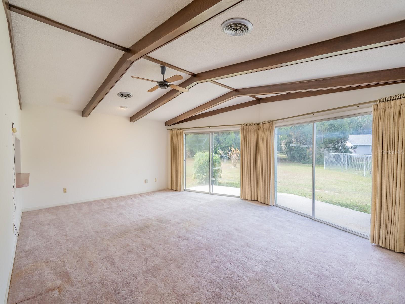 SILVER SPGS SHORES UN 315 - Residential