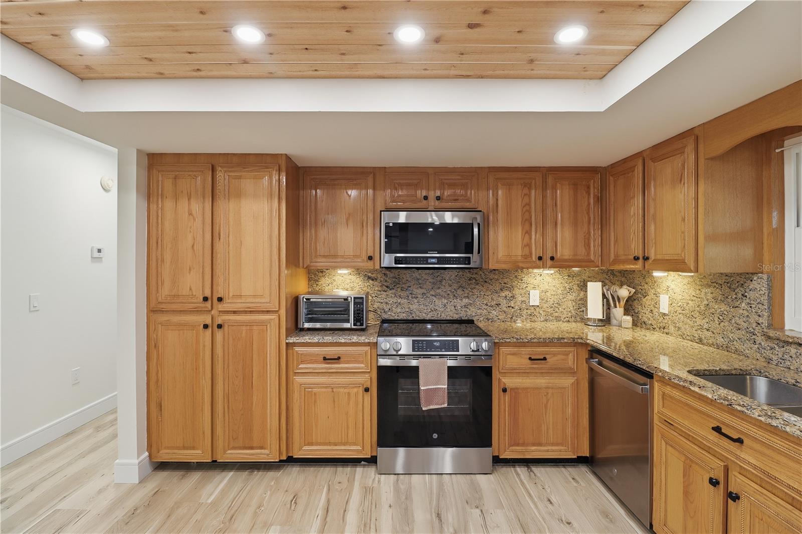 VILLAGE PICARDY - Residential