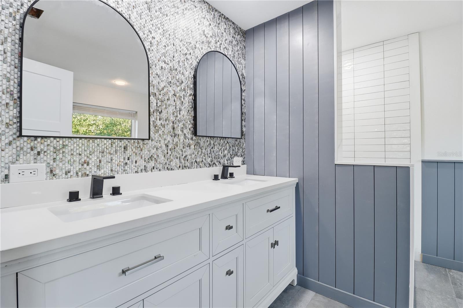 VILLAGE PICARDY - Residential