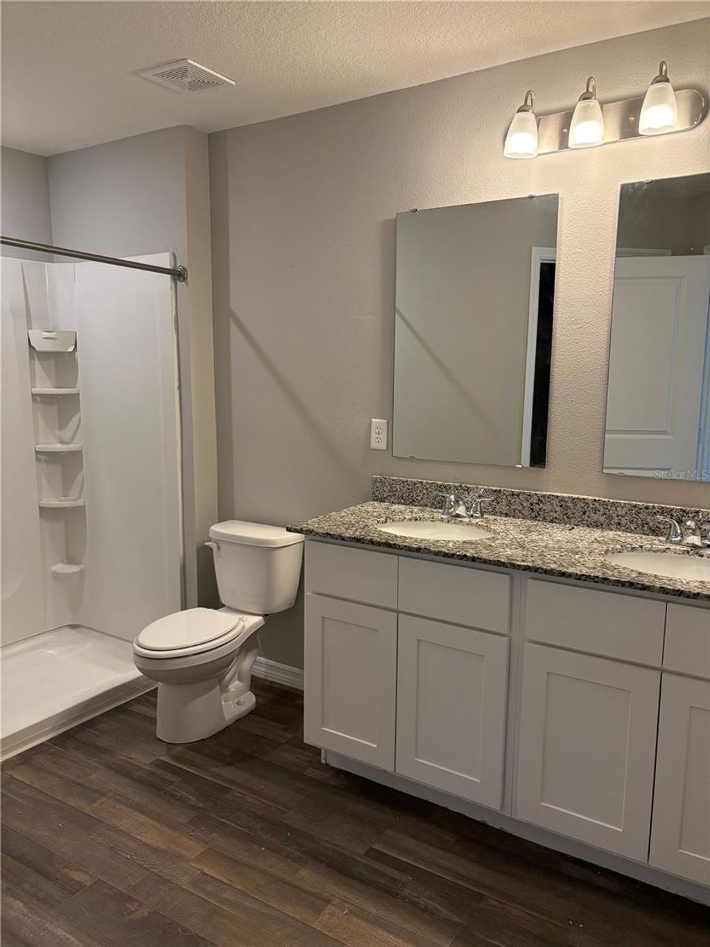 Photo of 904 Gillingham Court, Kissimmee, FL 34758 (MLS # S5140467)