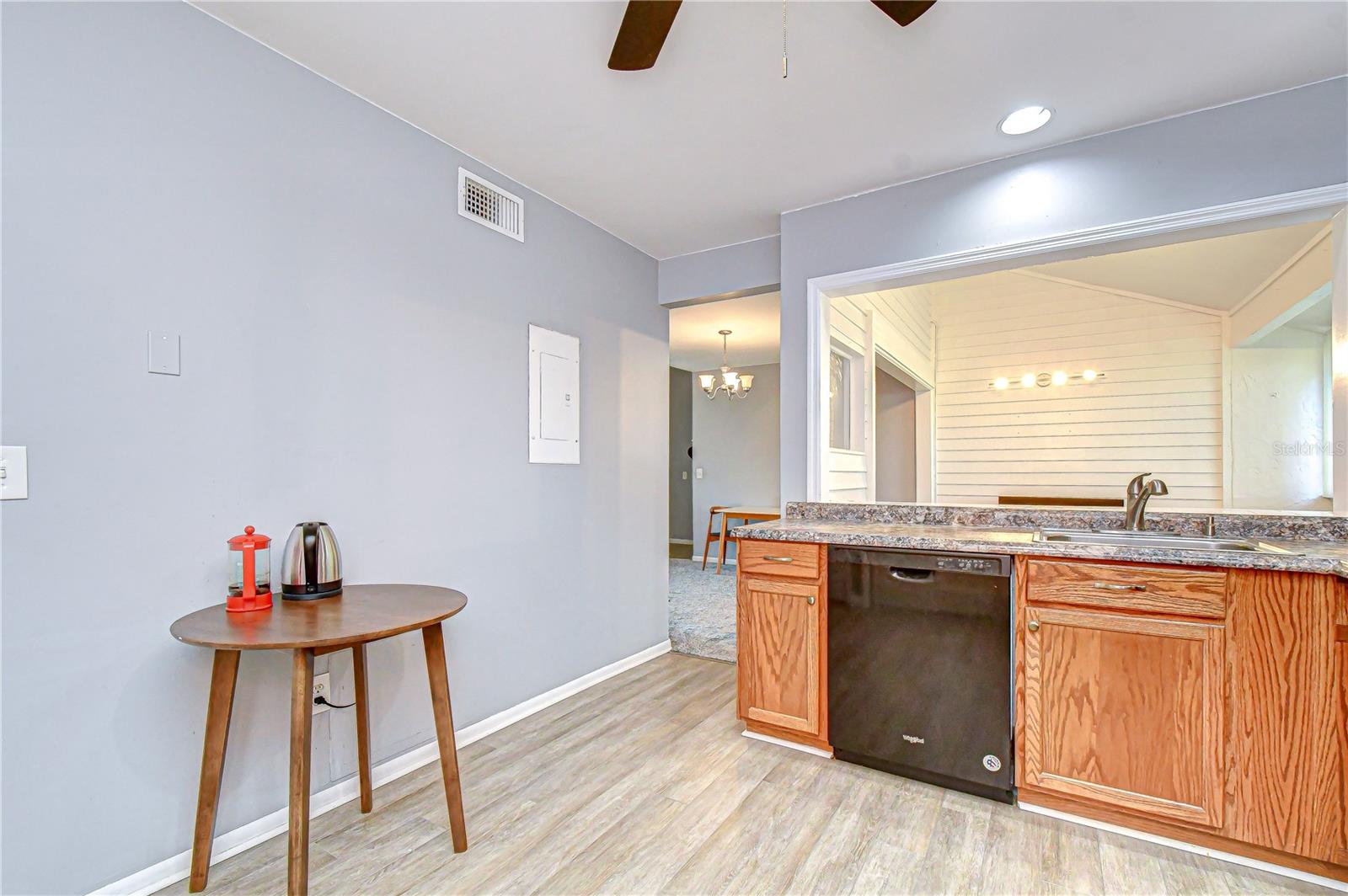 CARROLLWOOD VILLAGE PINE LAKE - Residential