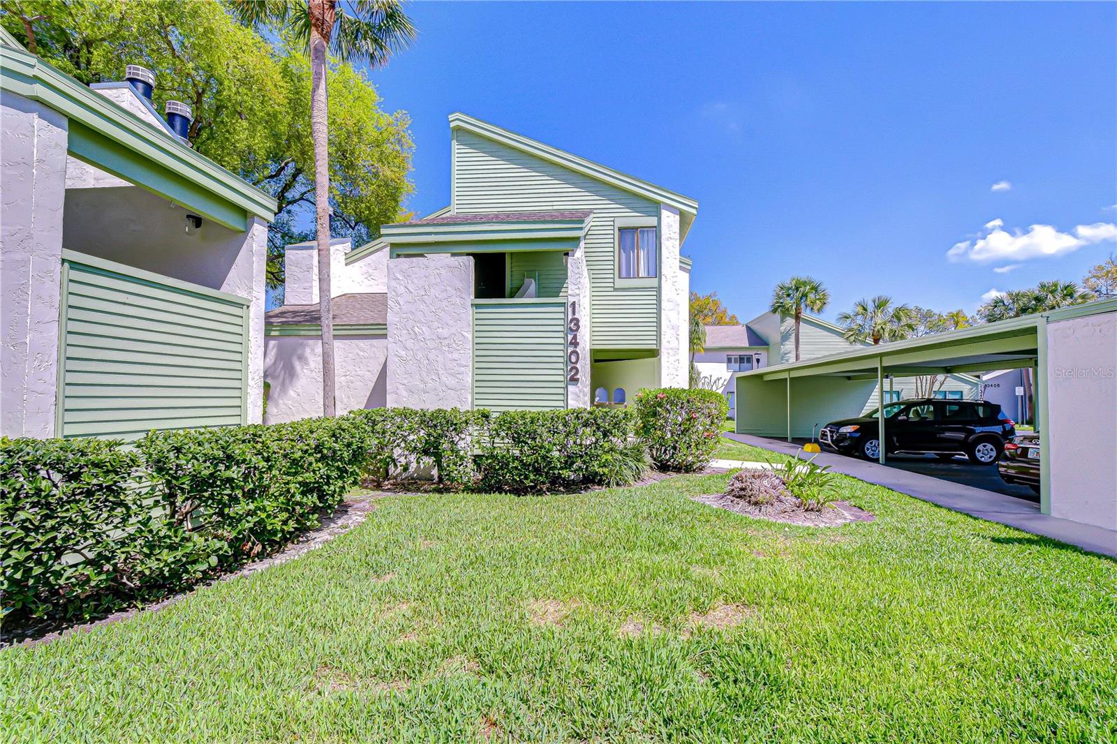 CARROLLWOOD VILLAGE PINE LAKE - Residential