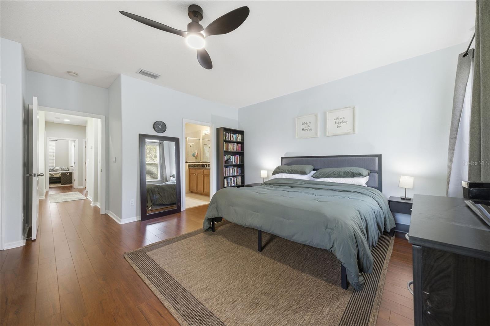 AMBERLY OAKS TWNHMS - Residential