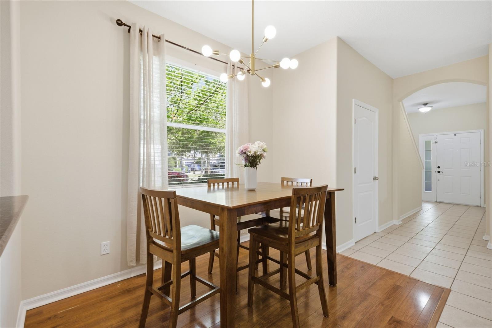 4532 AMBERLY OAKS COURT