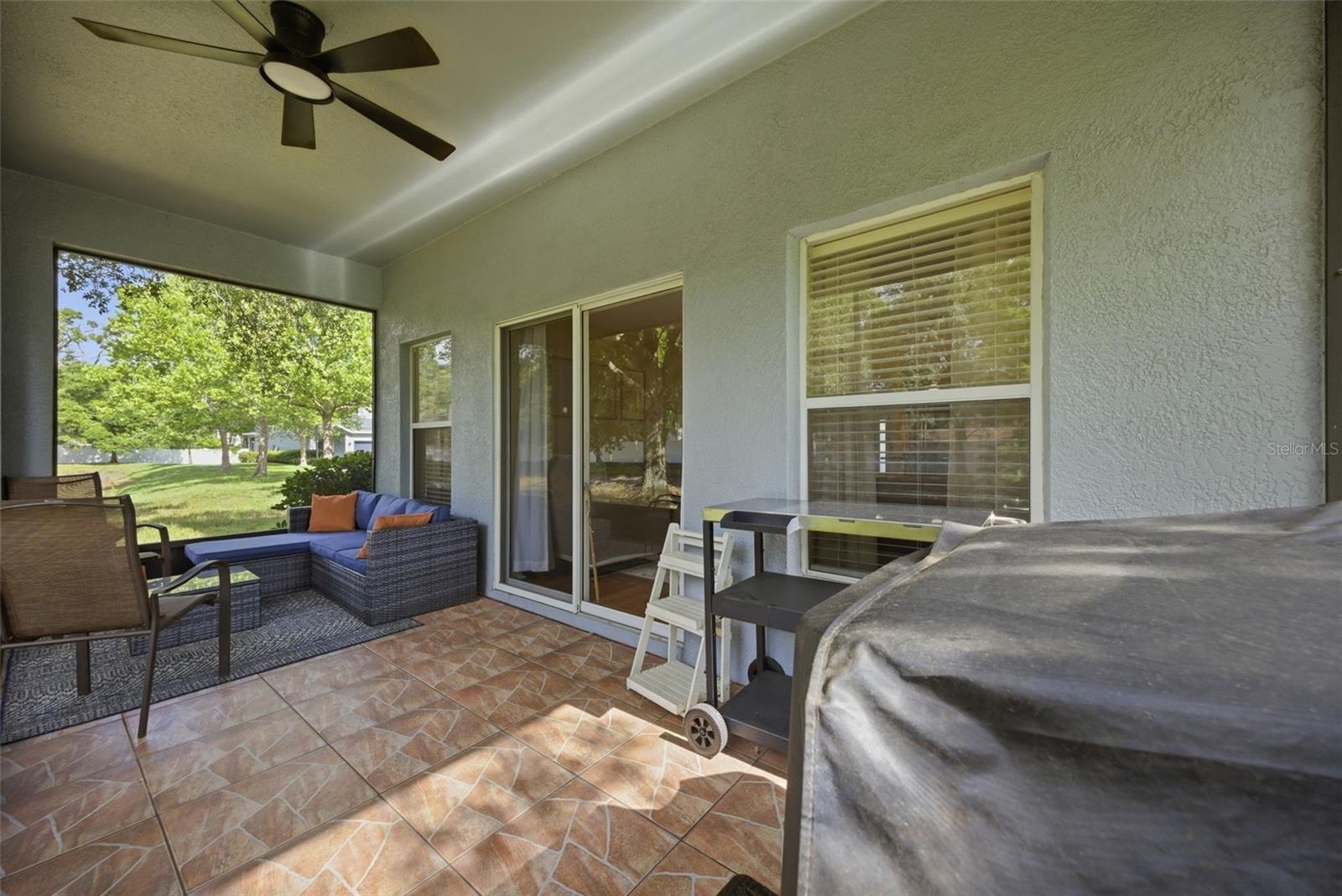 AMBERLY OAKS TWNHMS - Residential
