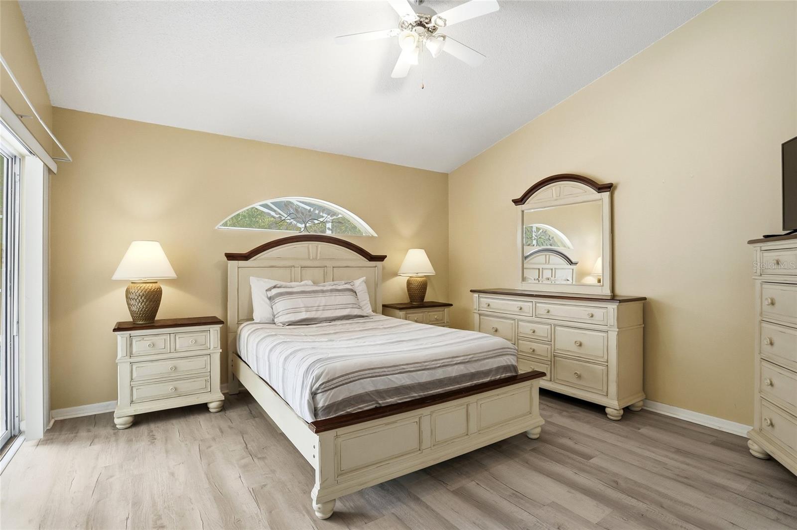 BRIDGEWATER CROSSING PH 02 - Residential