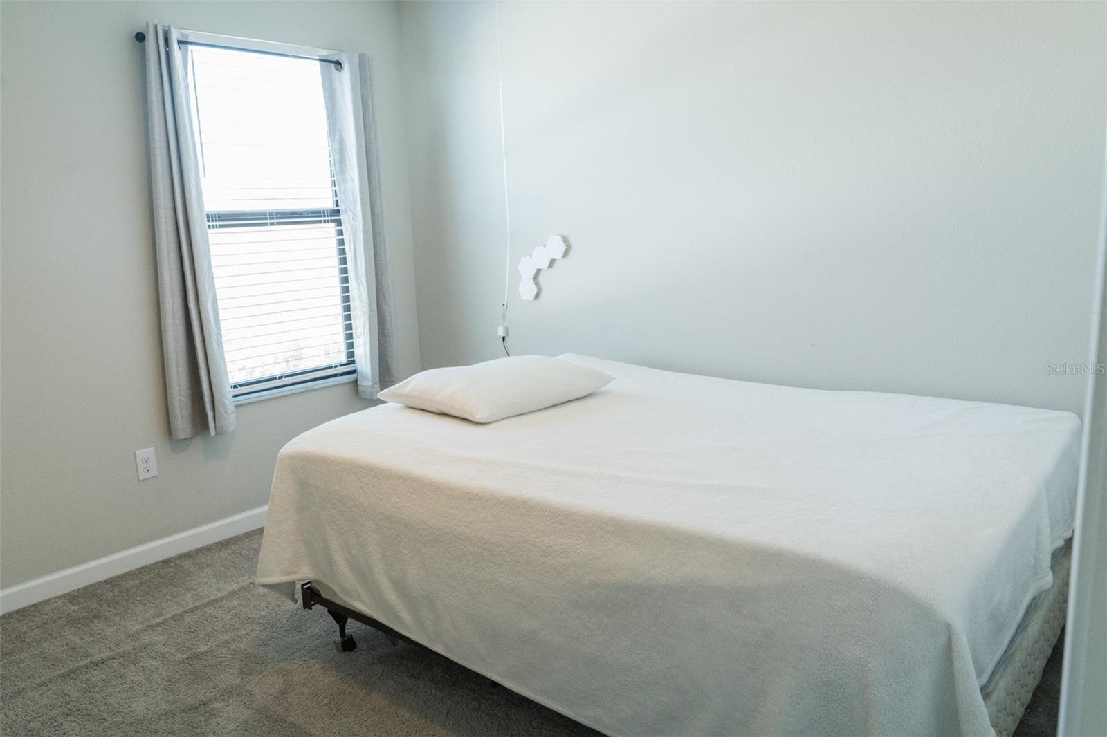 TRIPLE CREEK PH 2 VILLAGE F - Residential Lease