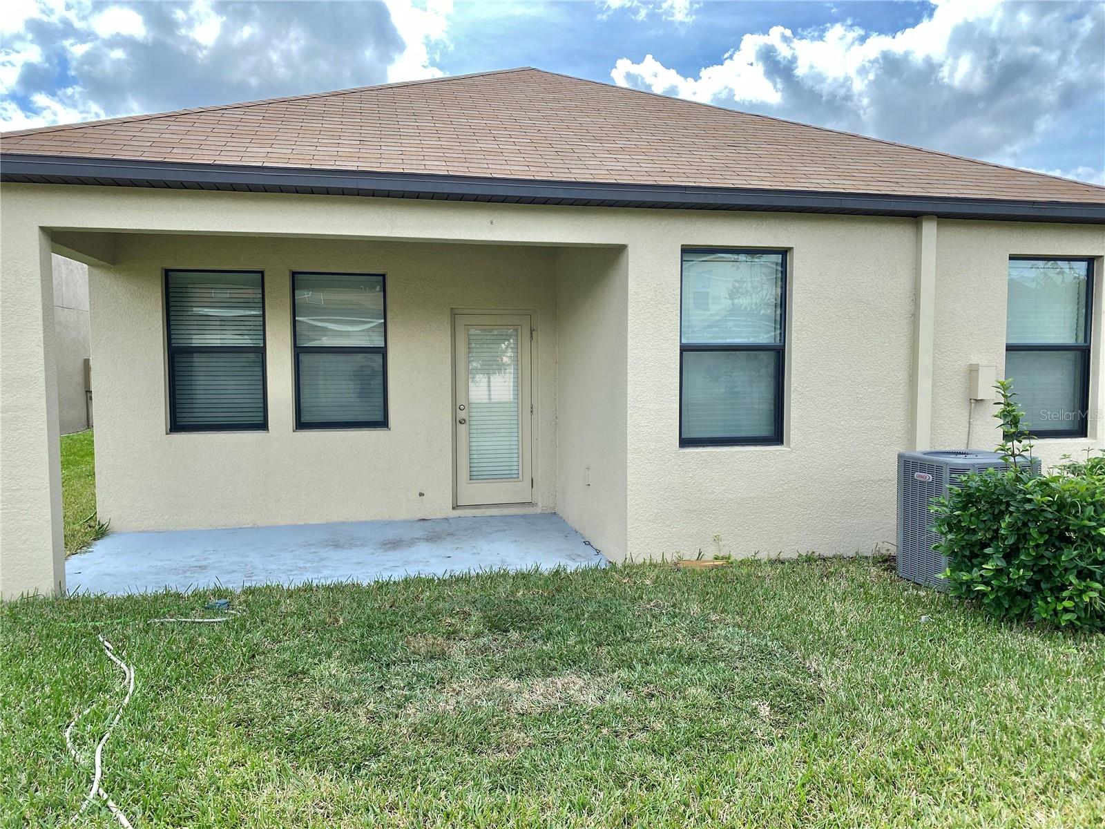 CONNERTON VILLAGE 2 PRCL 213 PH 1C- - Residential Lease