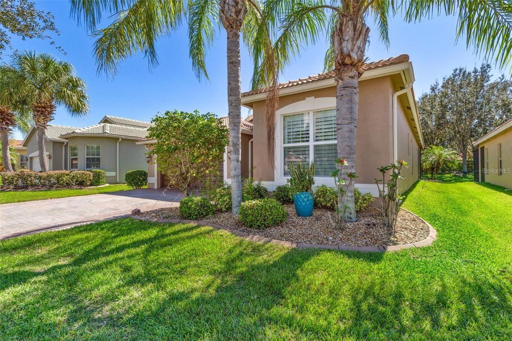 Photo of 16010 Golden Lakes Drive, Wimauma, FL 33598 (MLS # TB8511173)