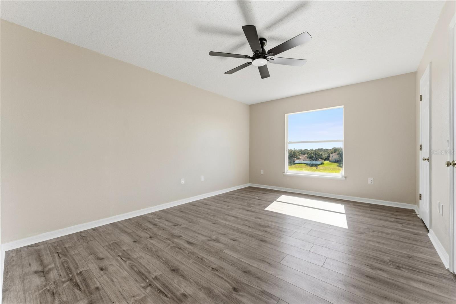 STONEWOOD CROSSINGS PH 01 - Residential