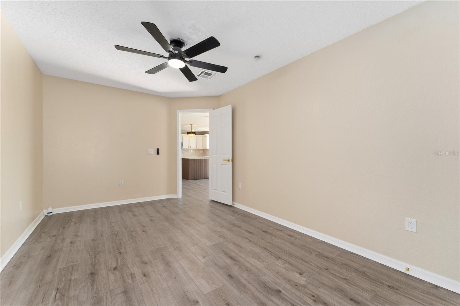 STONEWOOD CROSSINGS PH 01 - Residential