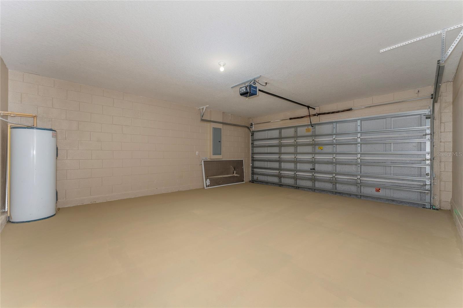 STONEWOOD CROSSINGS PH 01 - Residential