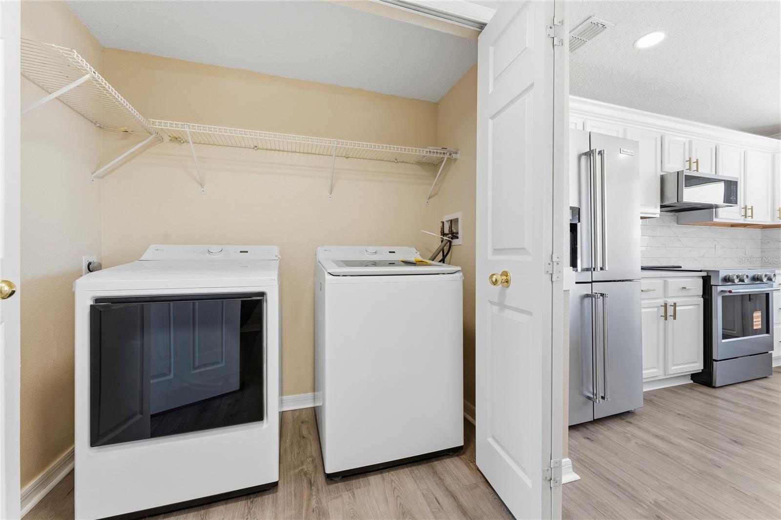 STONEWOOD CROSSINGS PH 01 - Residential