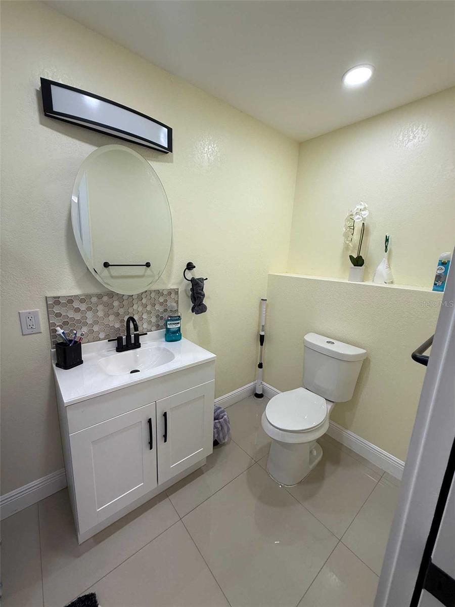 ARMENIA COURT - Residential