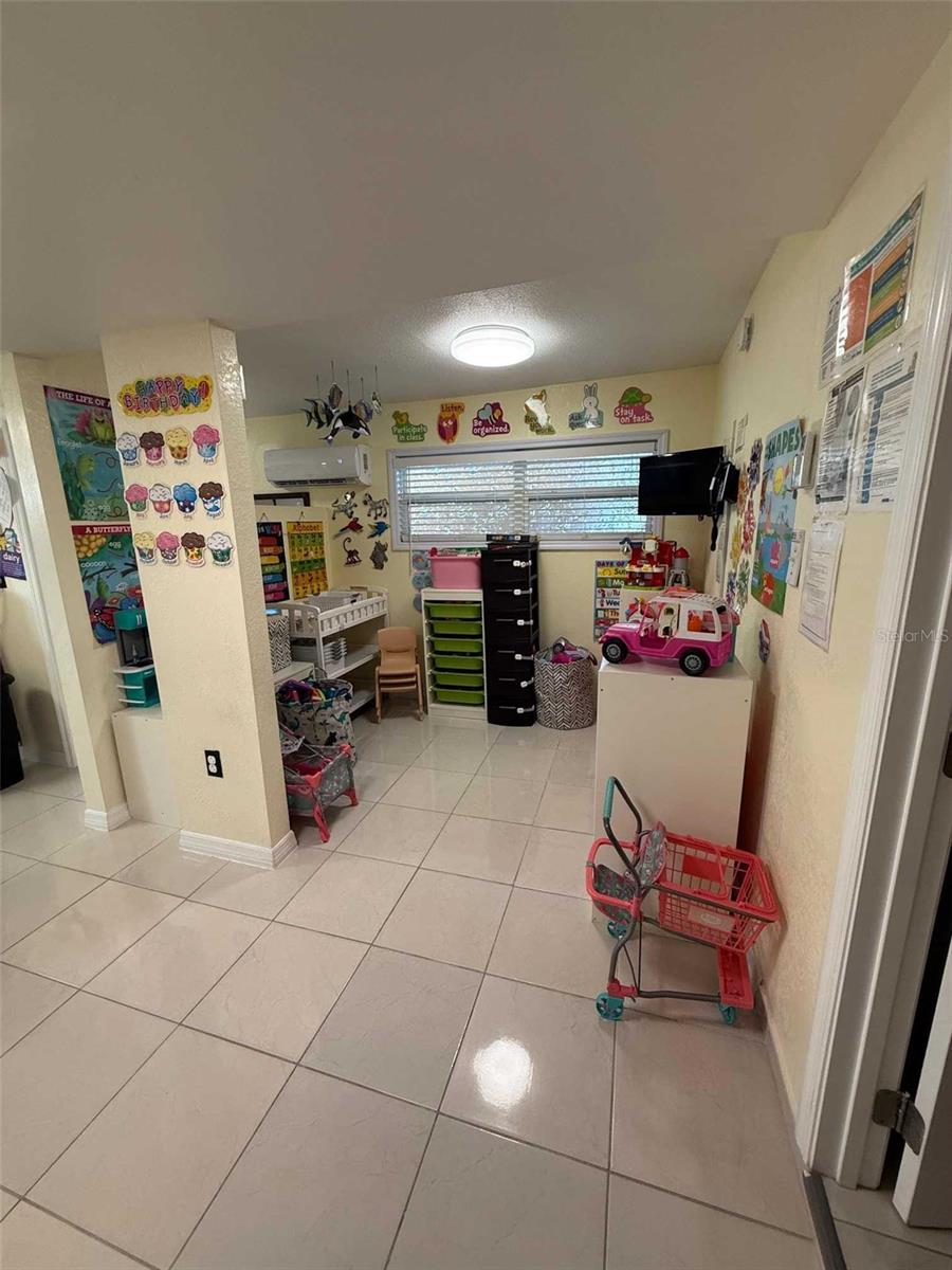 ARMENIA COURT - Residential