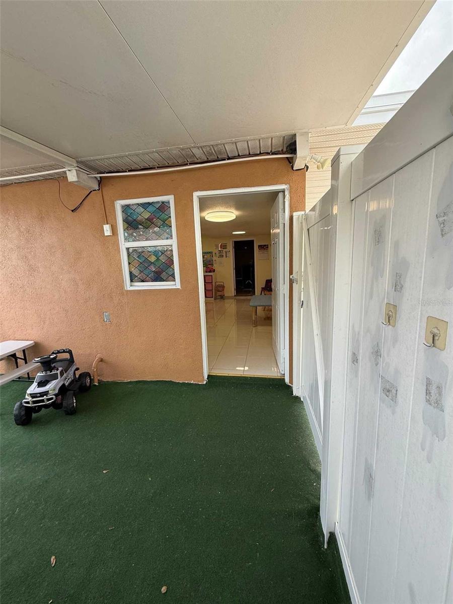 ARMENIA COURT - Residential