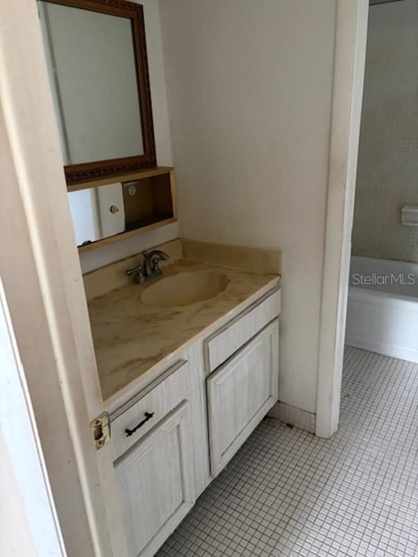 CARIBAY CONDO - Residential