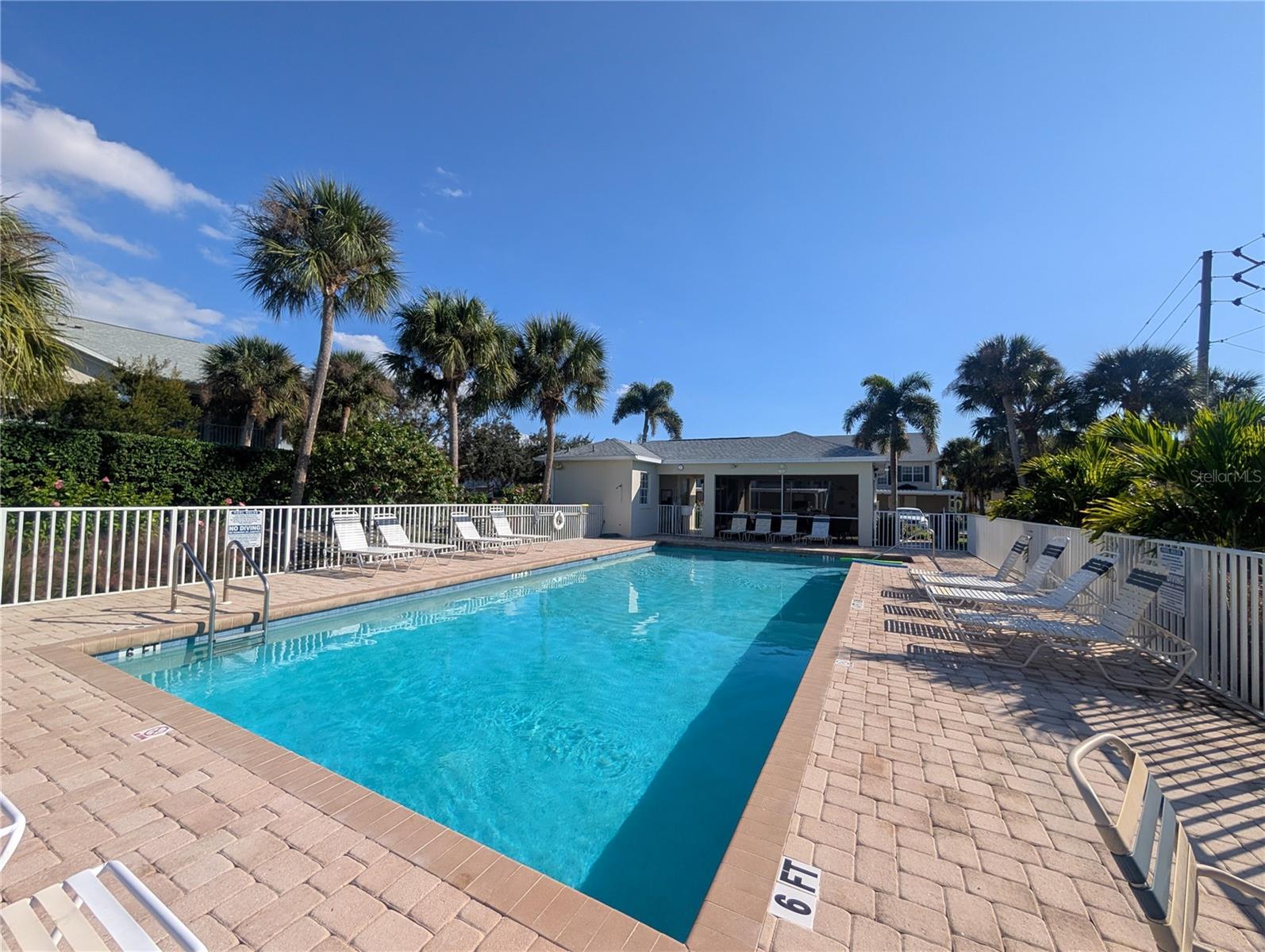 WATERSIDE VILLAGE - Residential