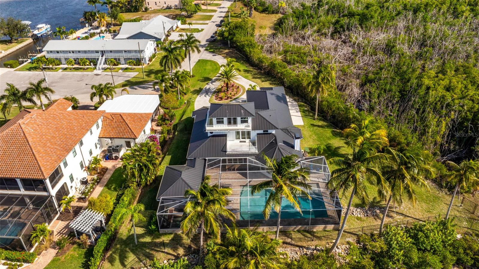 ACREAGE & UNREC - Residential