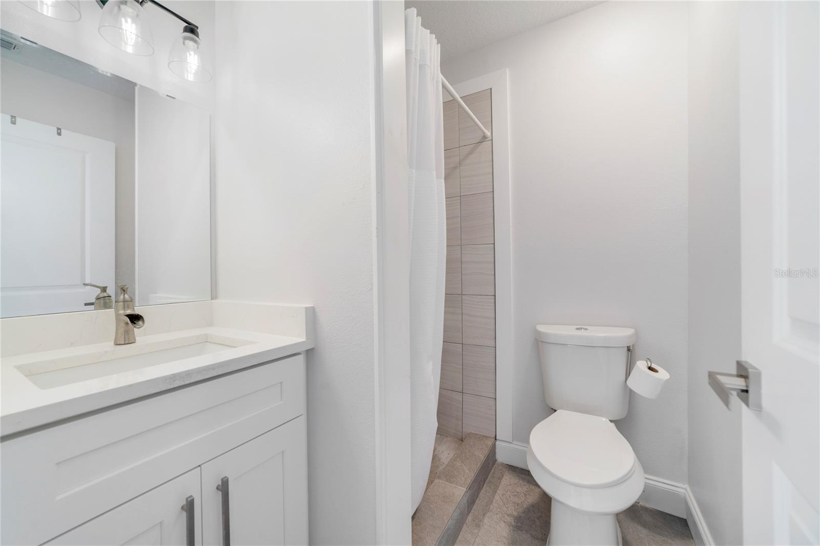 AVACADO TERRACE - Residential