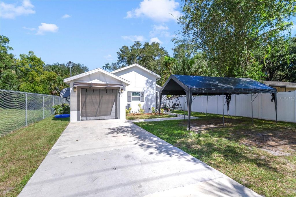 Photo of 1104 W 3rd Street, Sanford, FL 32771 (MLS # O6392867)