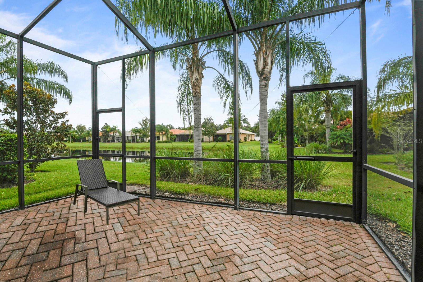 15911 COBBLE MILL DRIVE