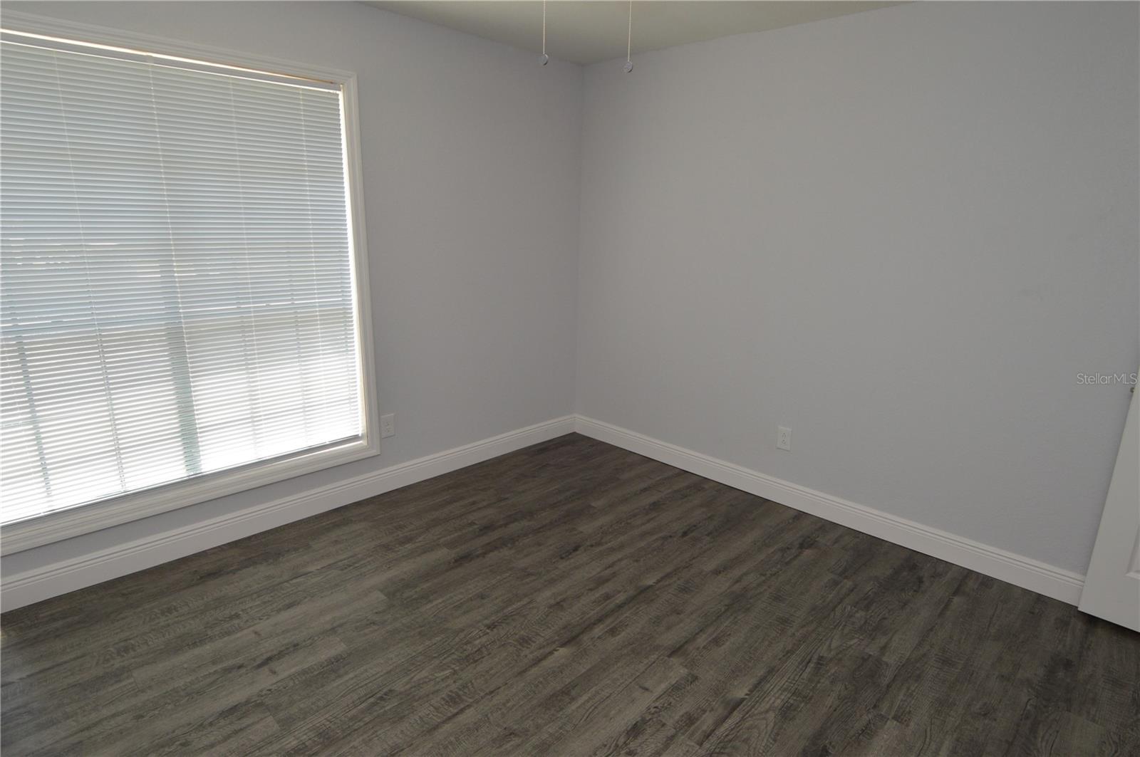 THE GRAND RESERVE CONDO - Residential Lease