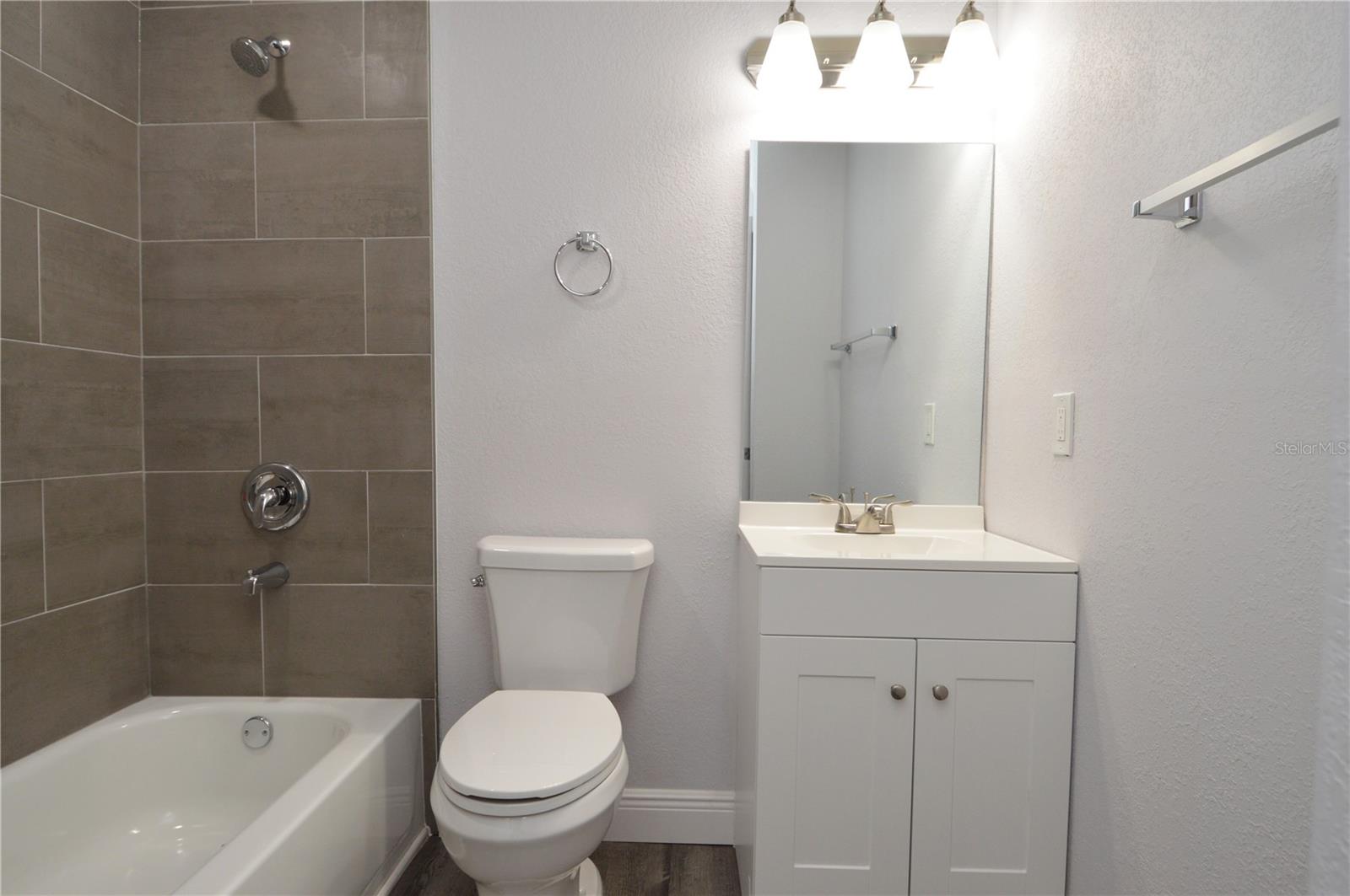 THE GRAND RESERVE CONDO - Residential Lease