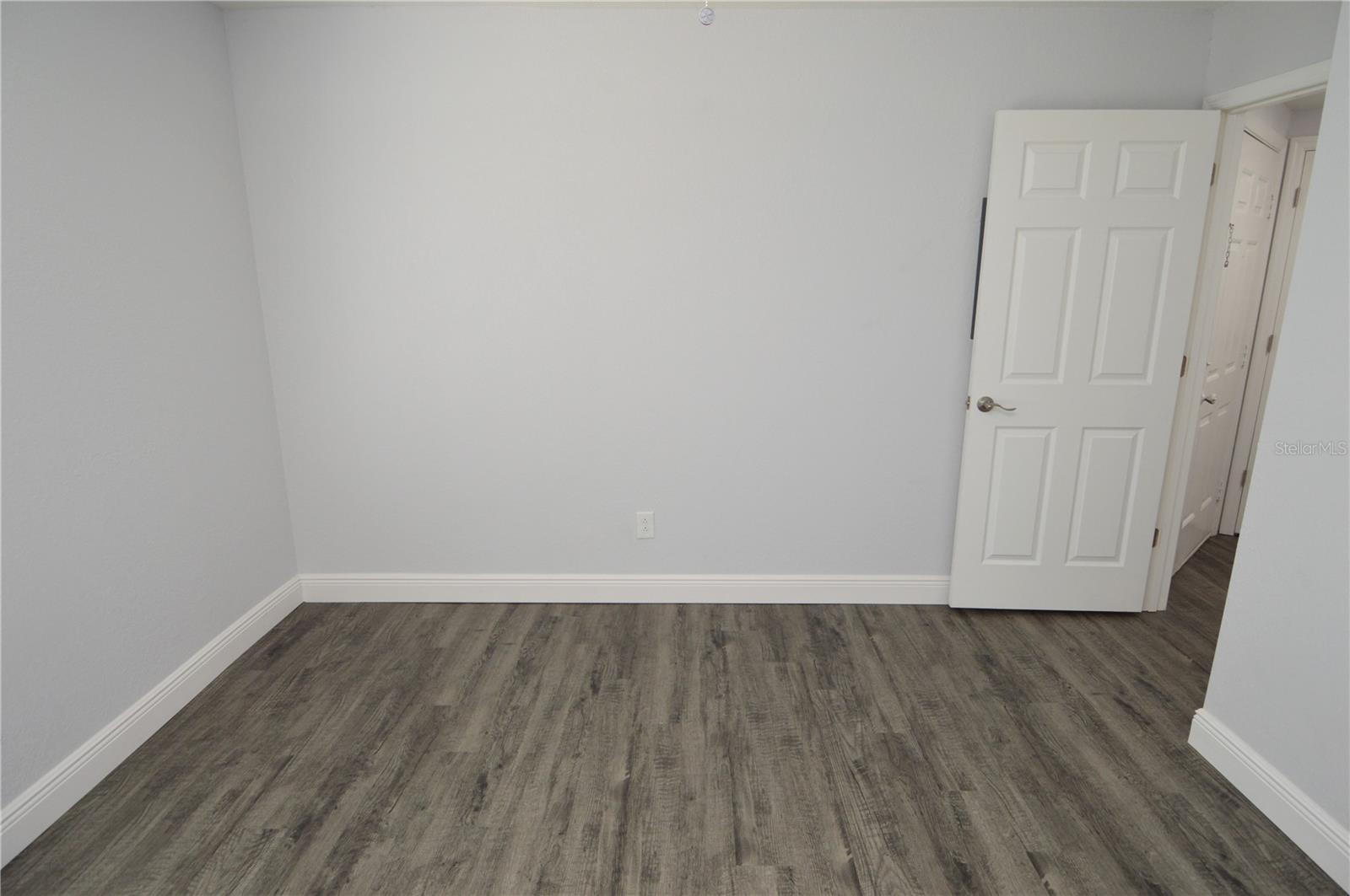 THE GRAND RESERVE CONDO - Residential Lease