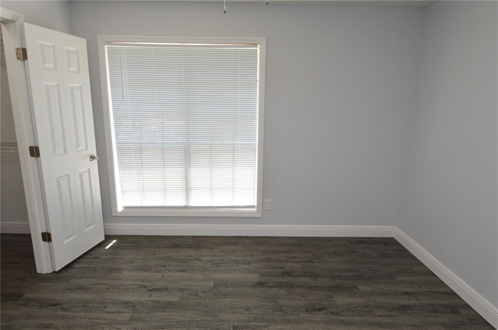 THE GRAND RESERVE CONDO - Residential Lease