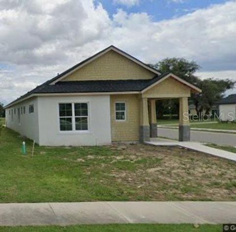 Photo of 10611 Grand Oaks Boulevard, Oxford, FL 34484 (MLS # G5086734)
